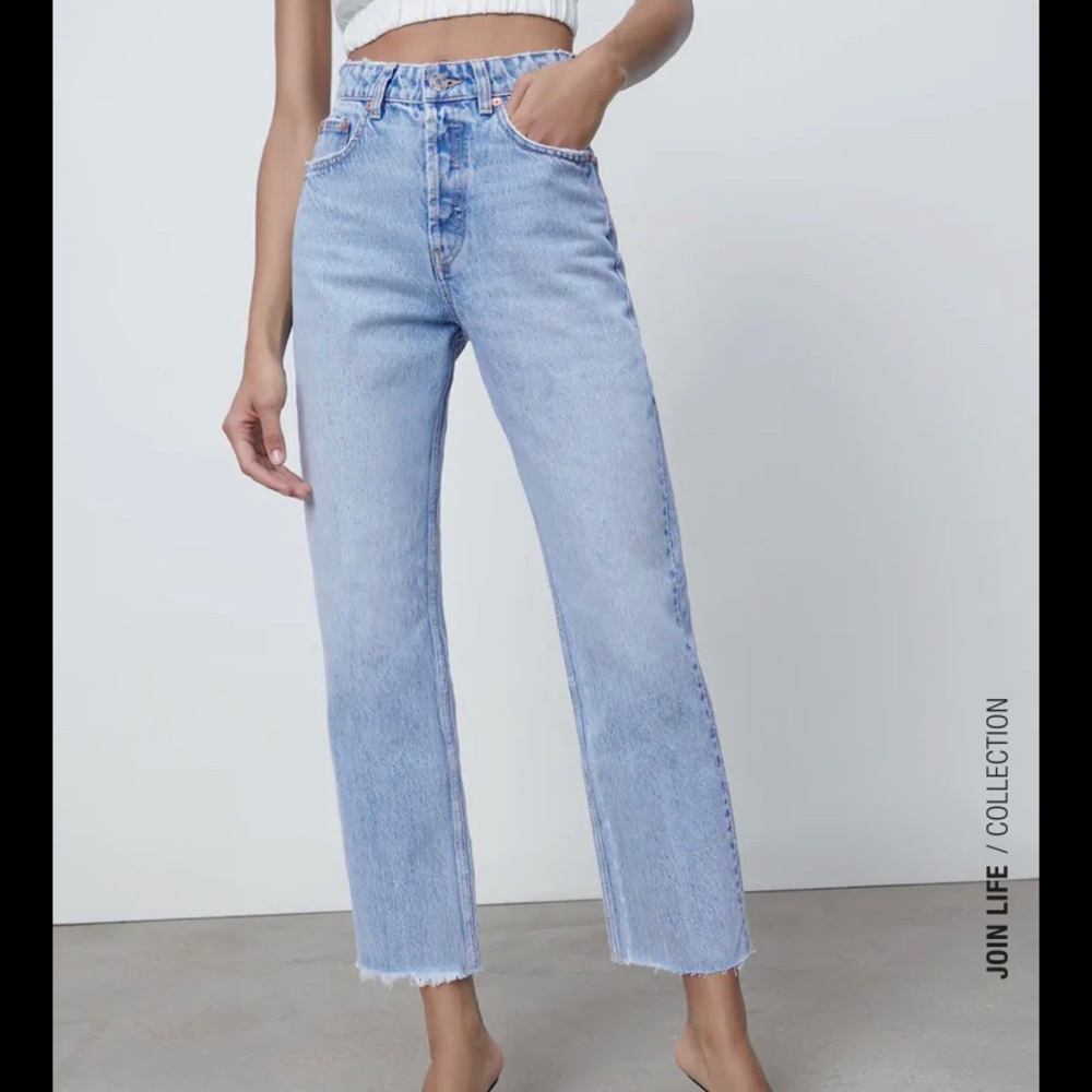 Zara High Rise Straight Jeans